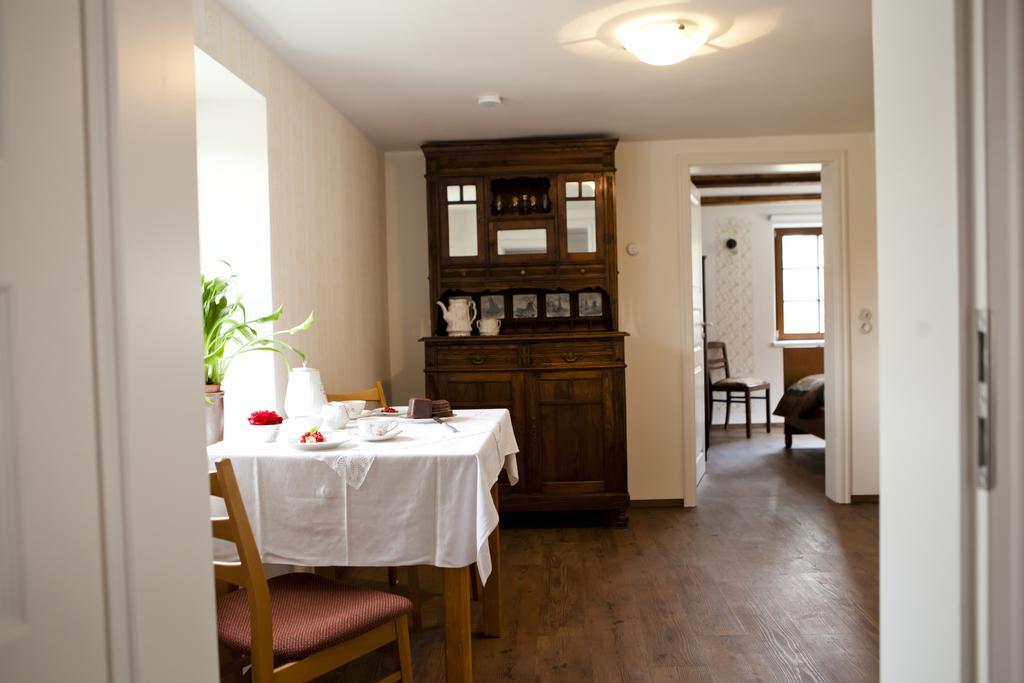 Pension Alte Schmiede Zabeltitz Extérieur photo
